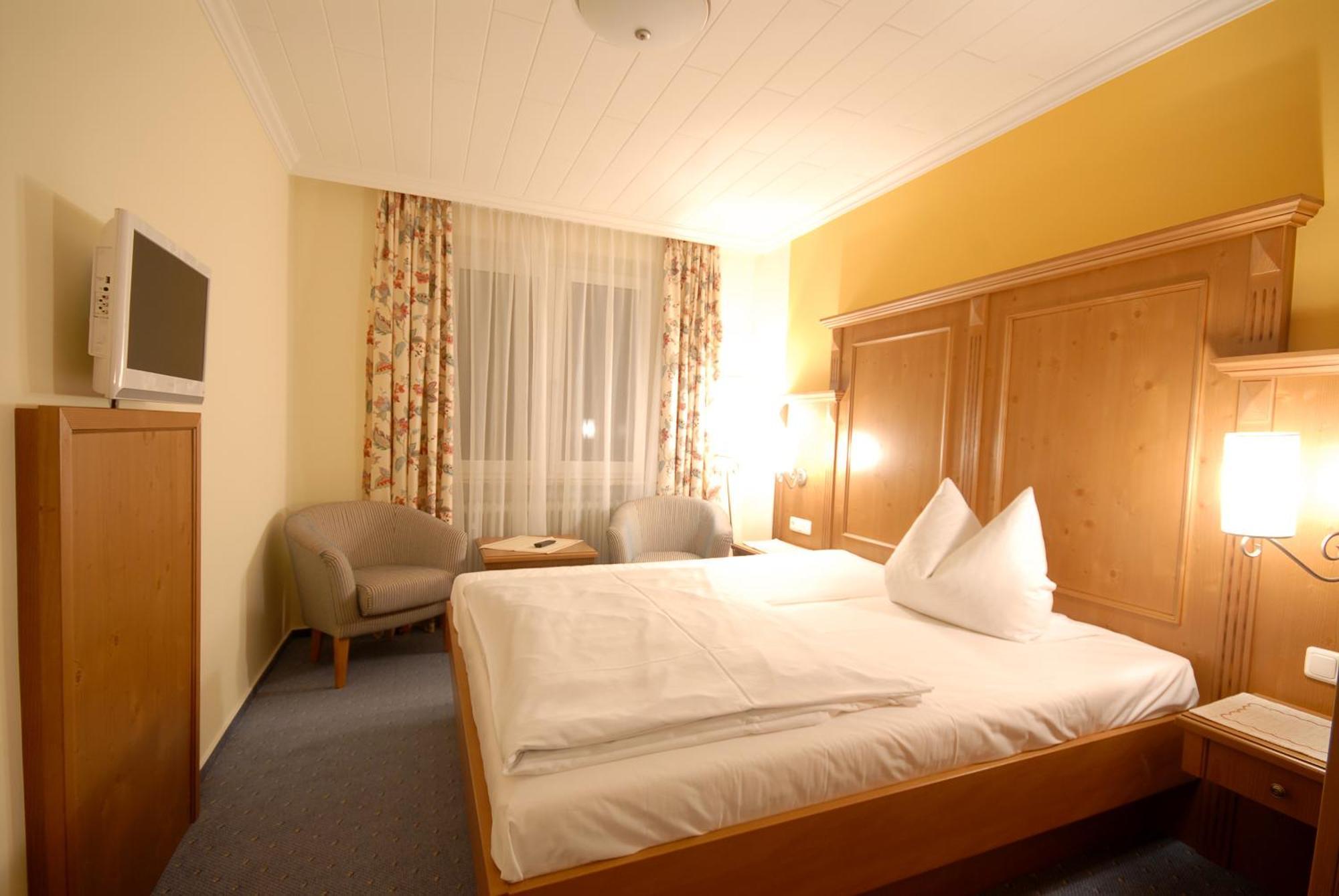 Hotel Gondel Altenkunstadt Zewnętrze zdjęcie